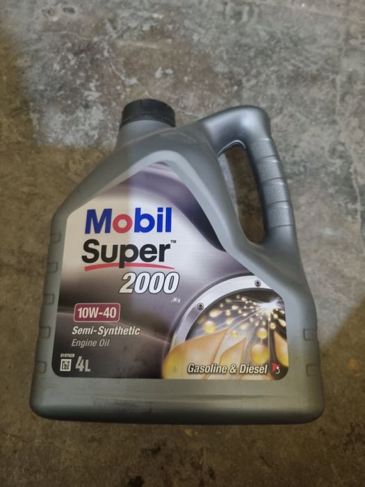 Olej silnikowy półsyntetyk Mobil Super 2000, 10W - 40