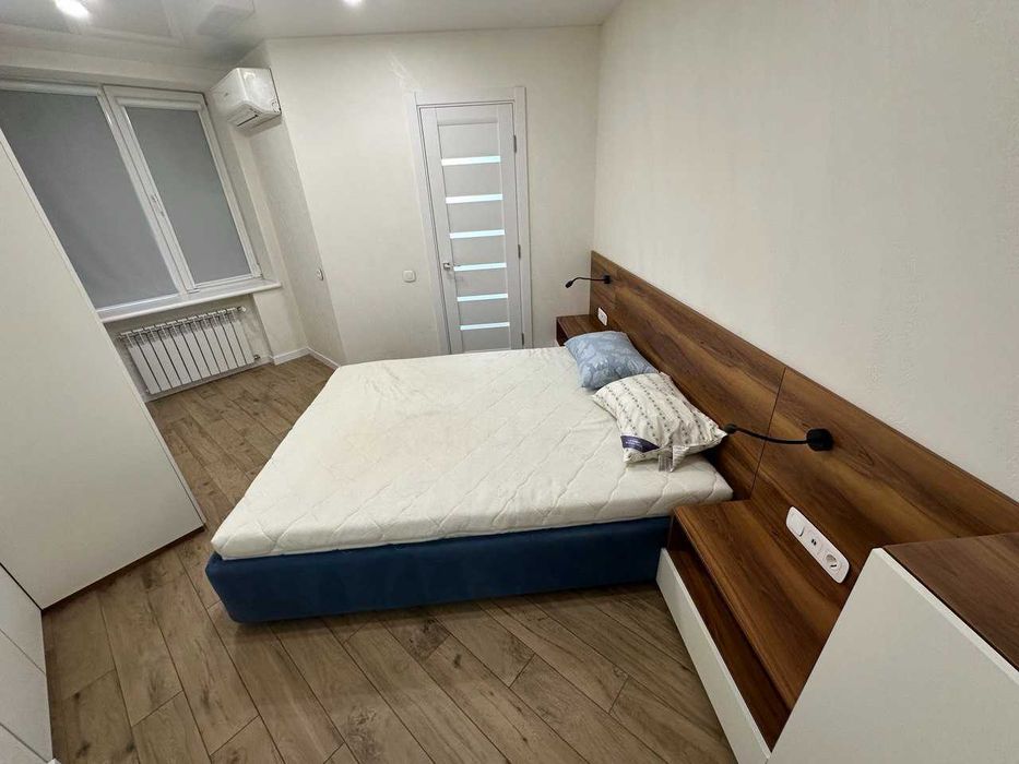 Двокімнатна Новобудова  Левада 2поверх  88000