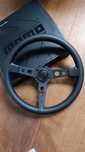 Sportowa kierownica MOMO Prototypo Black edition w rozmiarze 350mm.