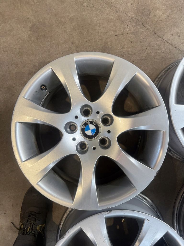 Felgi Aluminiowe BMW OE 5x120 8Jx17 ET 34