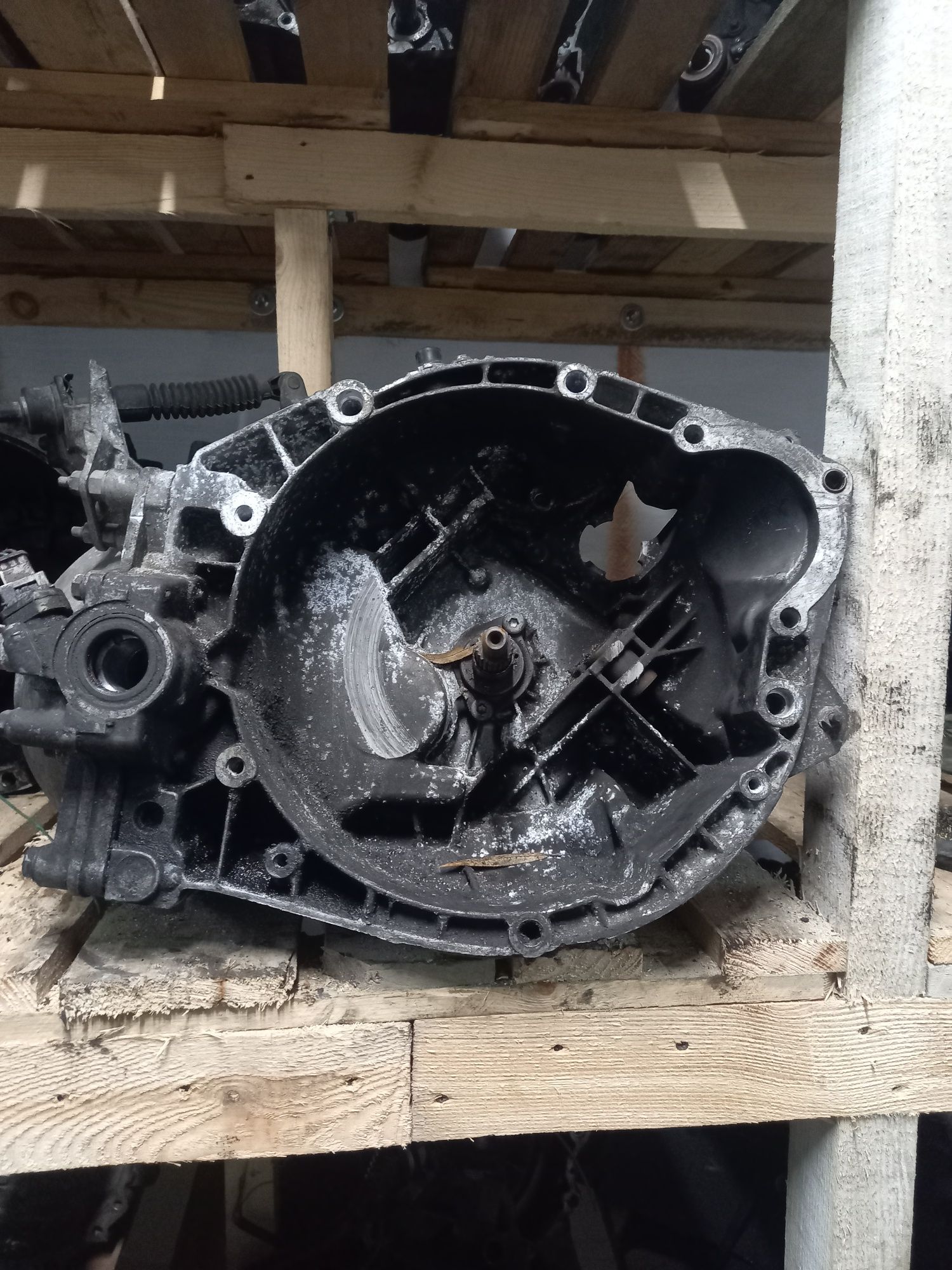 Коробка передач КПП Пежо Peugeot 406 2.0 HDI 20LE56