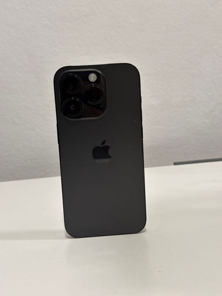 Iphone 14 pro, usado em perfeitas condições