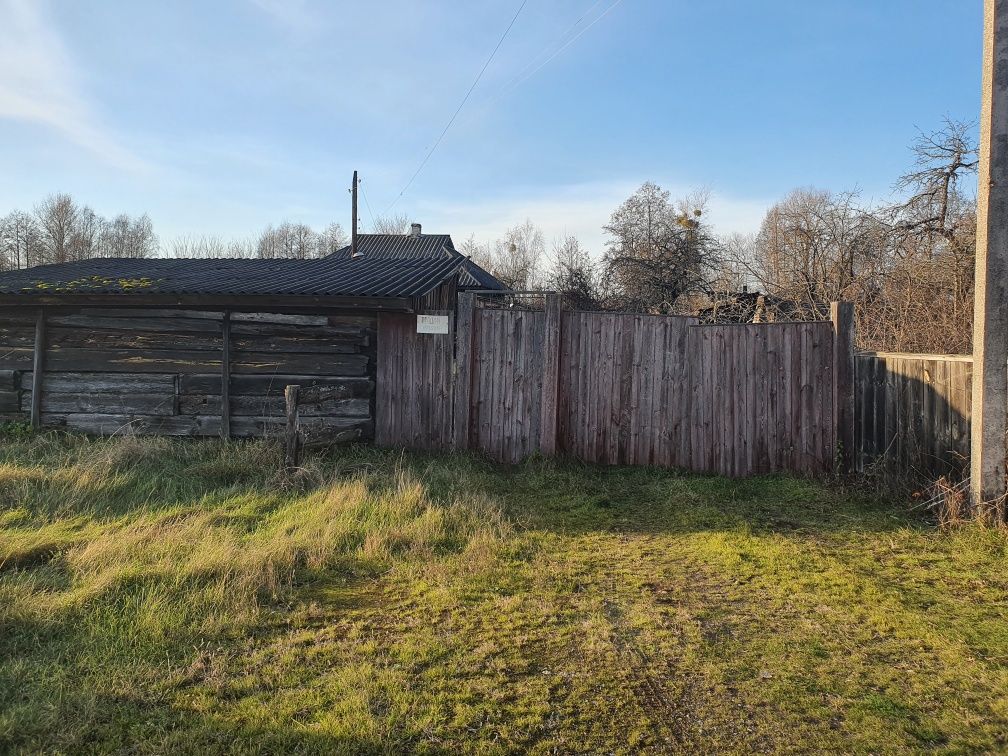 Будинок село Дніпровське (Повідов), Чернігівська область