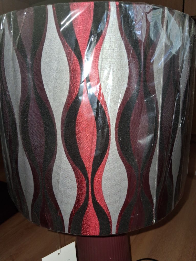 Lampa piękna nowa