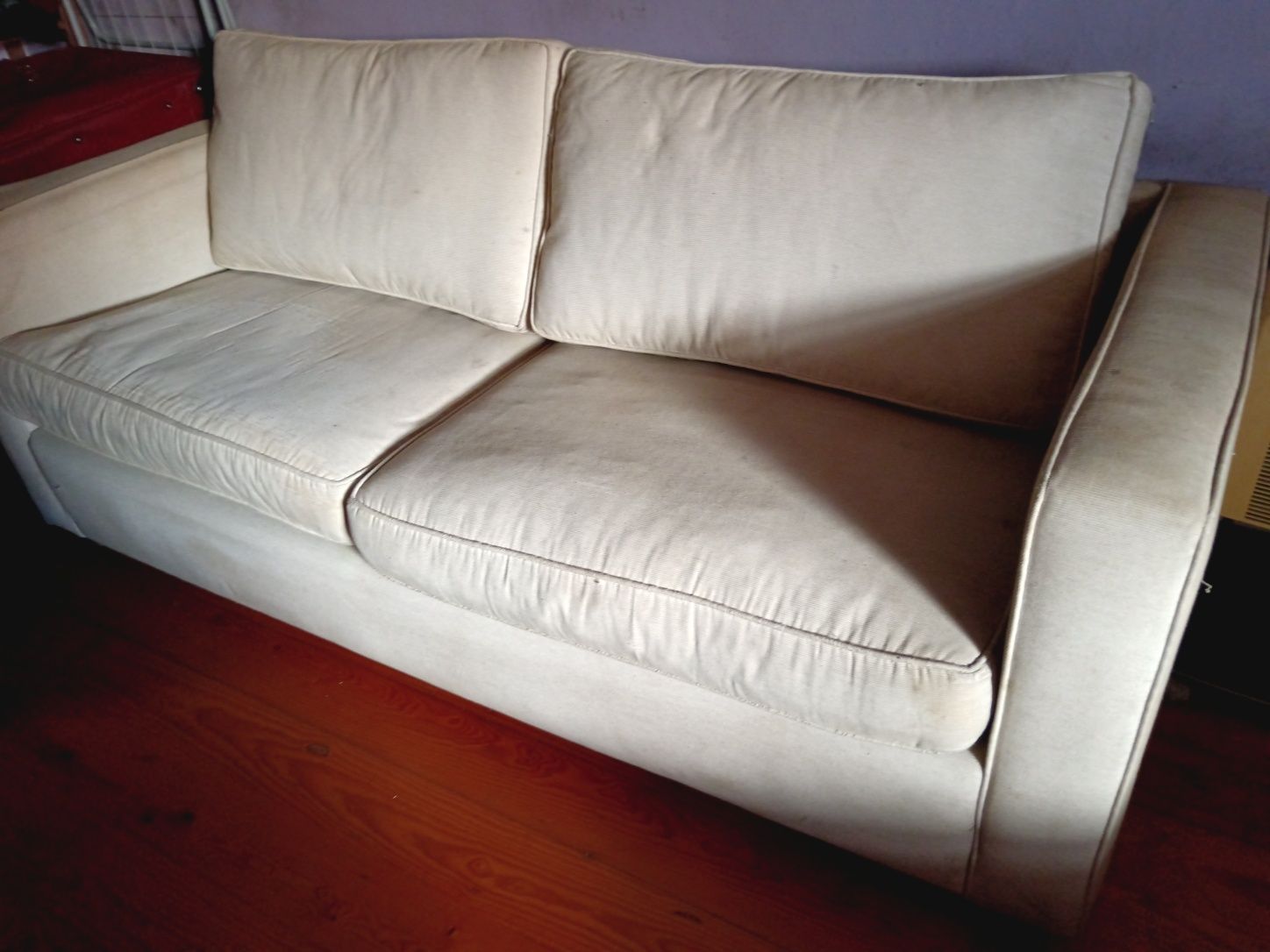 Sofá Branco p/2 pessoas