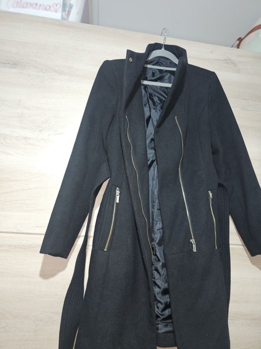 Sobretudo preto Stradivarius