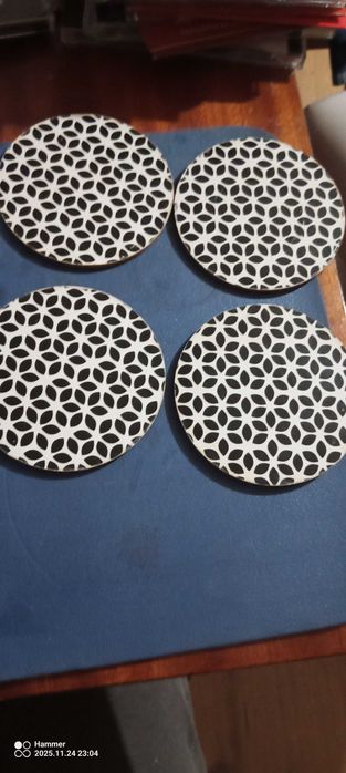 podstawki korkowe pod kubek 4 sztuki