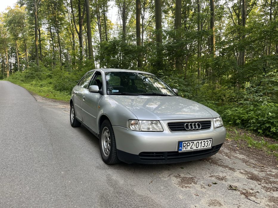 Audi A3 8l 1.9tdi 90km klimatyzacja Hak