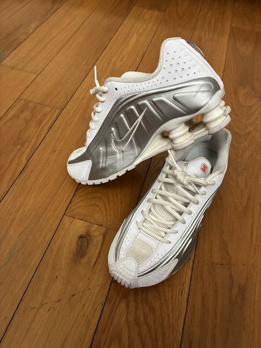 Nike Shox R4 - 39