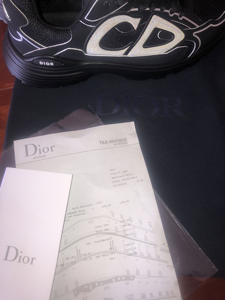 Christian Dior B30