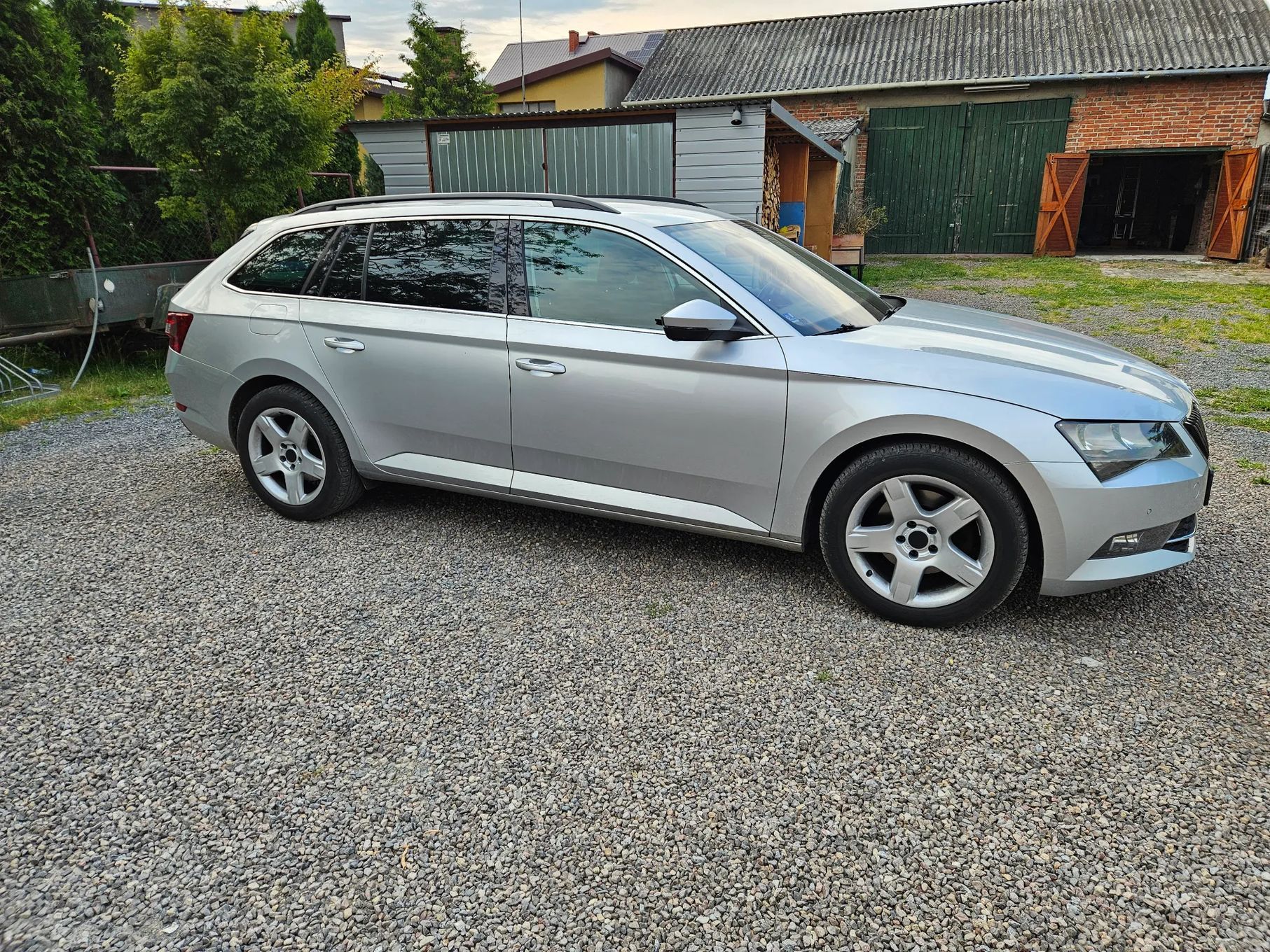 Skoda Superb 2016 Skoda Superb 2.0 TDI 150KM 4x4 SCR Ambition