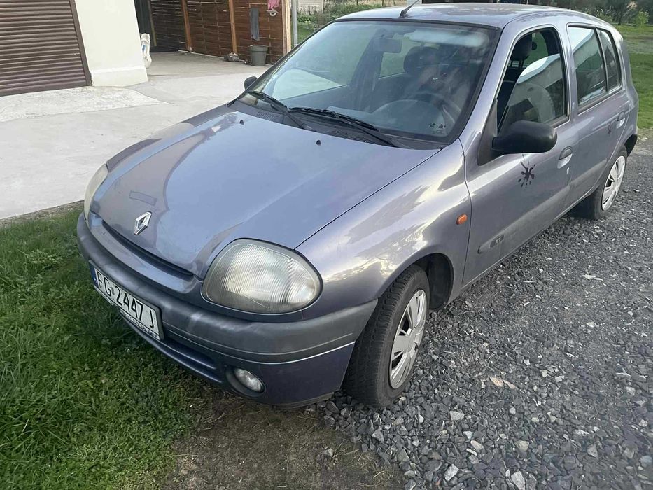 Renault Clio 1,2 benzyna