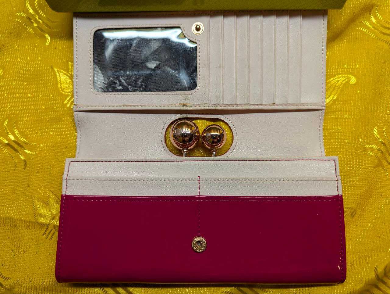 Оригинальный клатч-кошелек Ted Baker Розовый из лакированной кожи