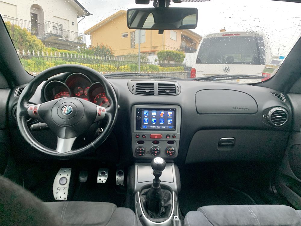 Alfa Romeo GT 1.9 JTD