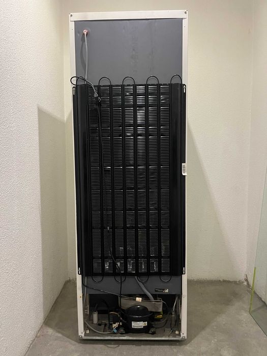 Frigorífico combinado Whirlpool Classe A