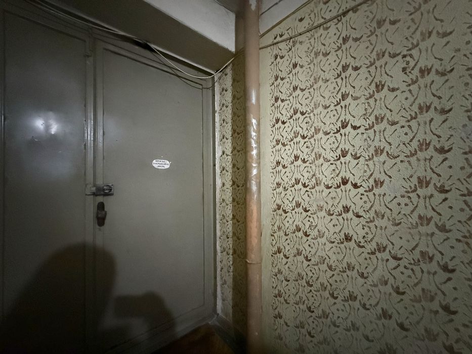 Продаж 1 кім квартири Лісний,Поповича Космонавта,18