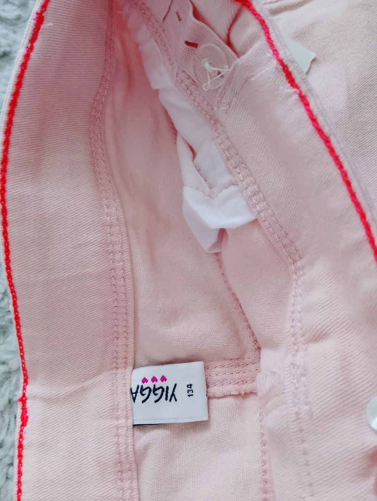 Nowe spodenki jeansowe różowe r.134