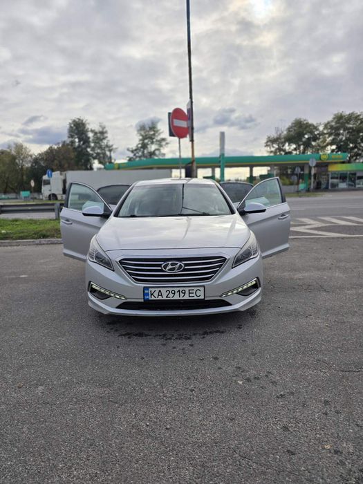 Продам машину  в хорошому стані