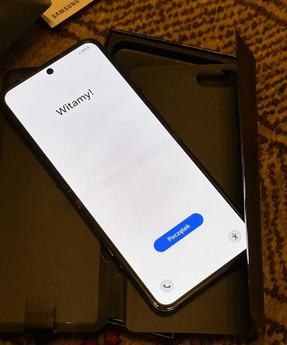 Samsung Galaxy Z Flip5 8GB 512GB GWARANCJA pełen komplet bez rat
