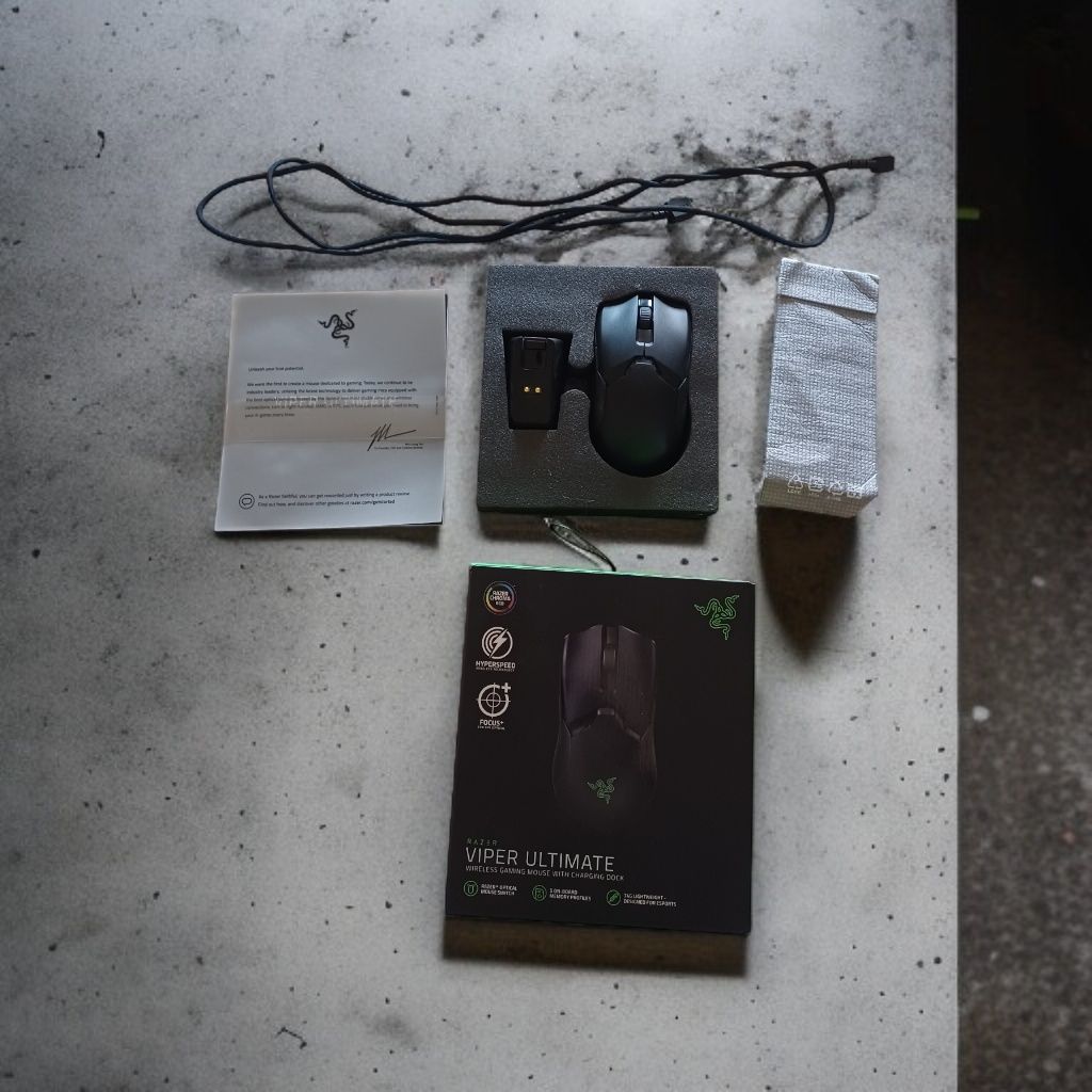 Razer viper ultimate & dock