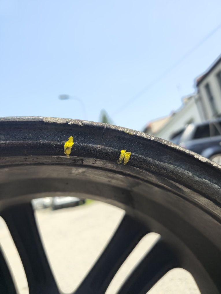 4x Używane felgi CARMANI 5 ARROW 19" cali 5x112 skoda vw audi v klasa
