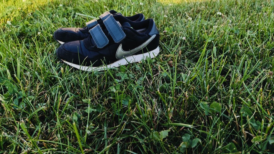 Wygodne adidasy Nike rozmiar 32