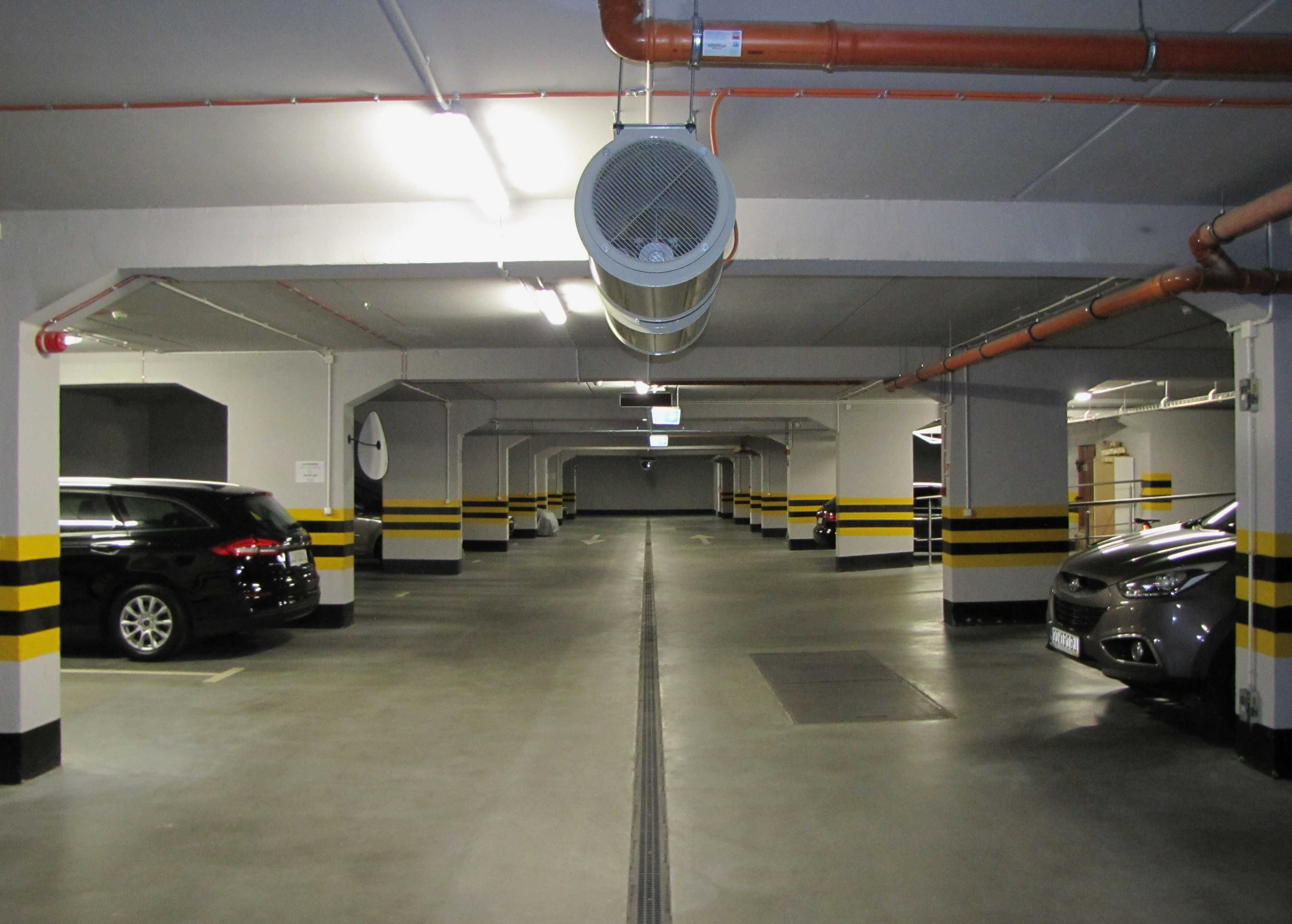 Miejsce parkingowe,Parking Podziemny,LĘBORSKA ,PRZYMORZE Małe