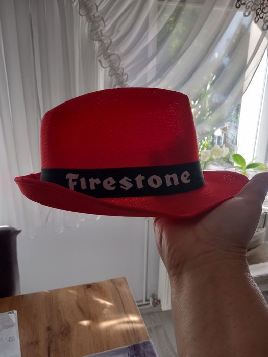 Kapelusz czerwony unisex