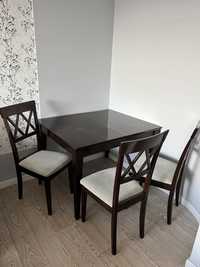 stół i 3 krzesła z naturalnego drewna