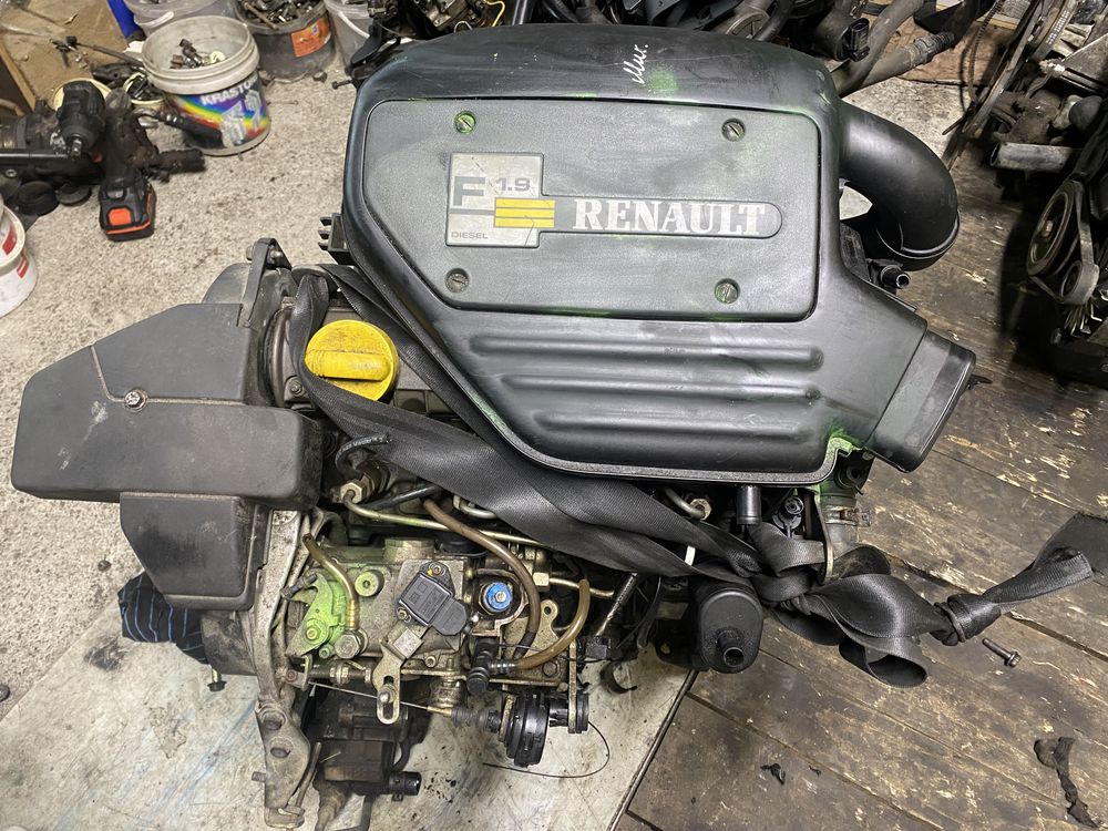 Мотор Двигун Двигатели Коробка 1.9 F80Q Renault kangoo  Рено Кенго