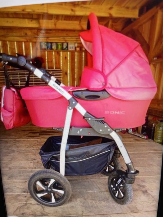 Продам дитячу коляску Sonik