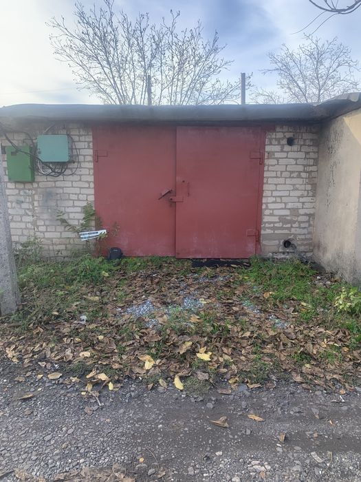 Ингулец микрорайон ГСК «Восход» подвал , яма , свет