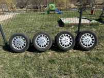 Sprzedam oryginalne felgi R16Mercedes wraz z oponami !