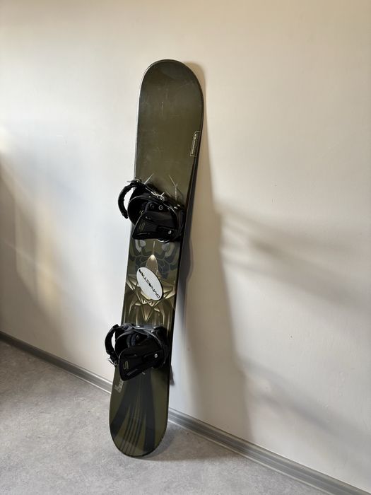Deska snowboardowa Salomon Mandate 155cm