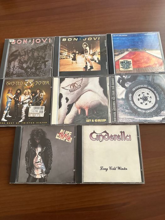 Продам фірмові компакт диски