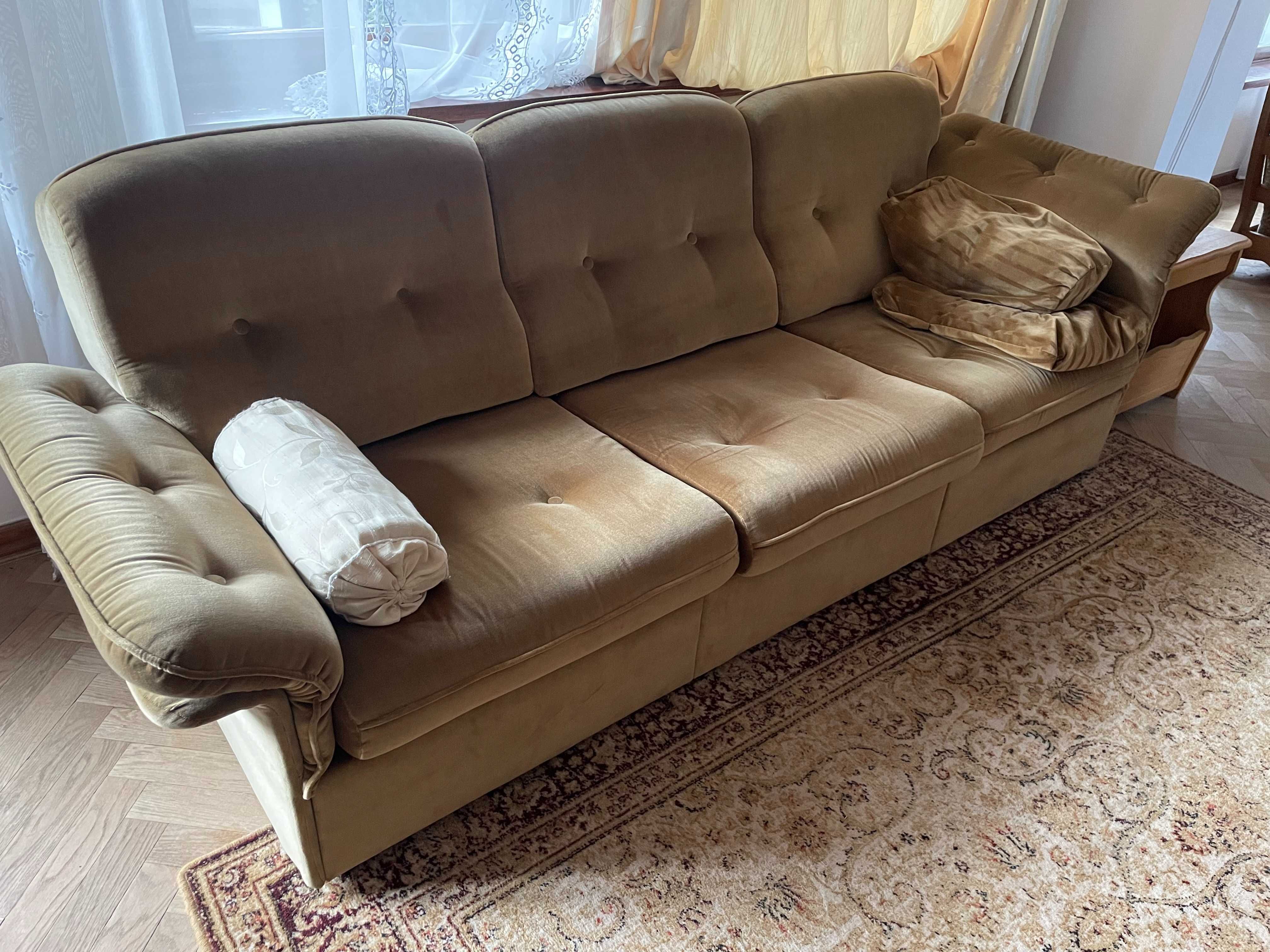 Sofa i dwa fotele: retro, vintage
