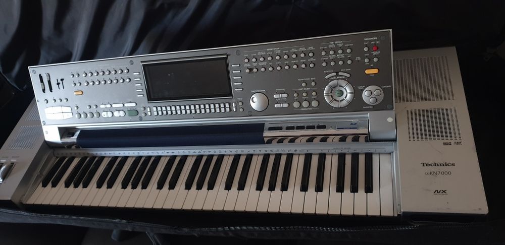 Teclado impecável para venda