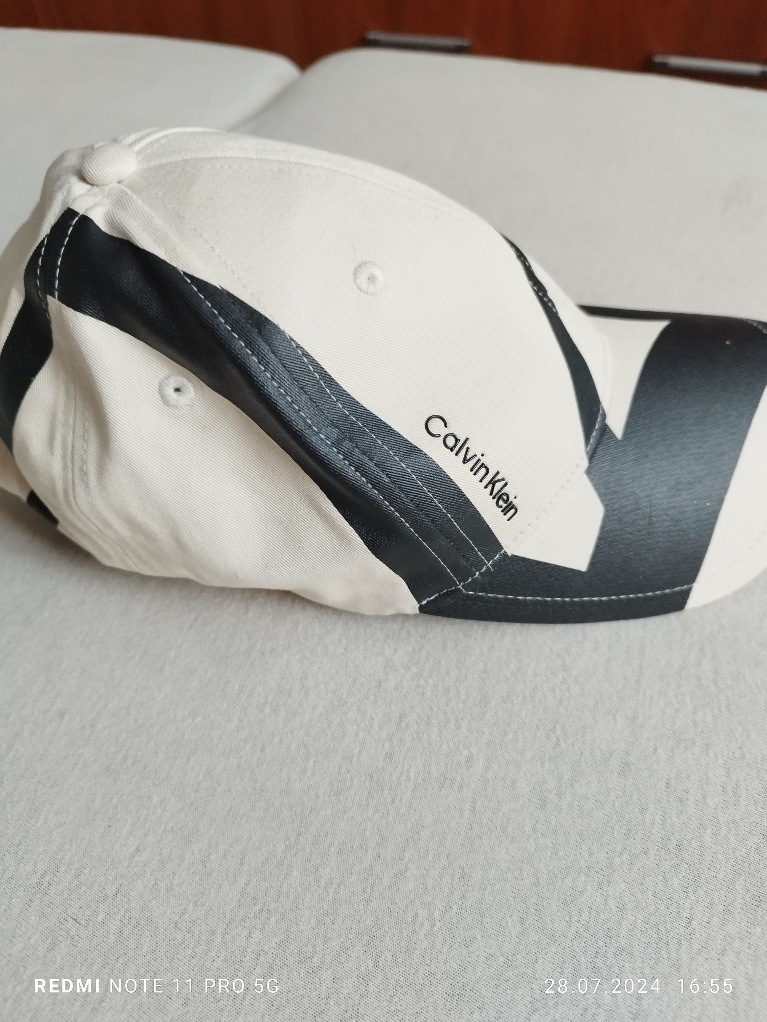 Czapka z daszkiem Calvin Klein