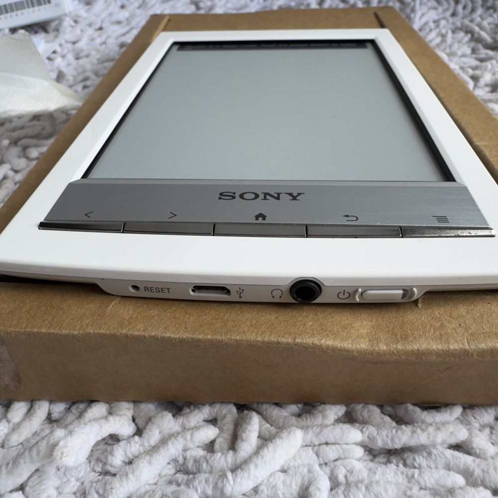 Czytnik Sony Reader PRS-T1