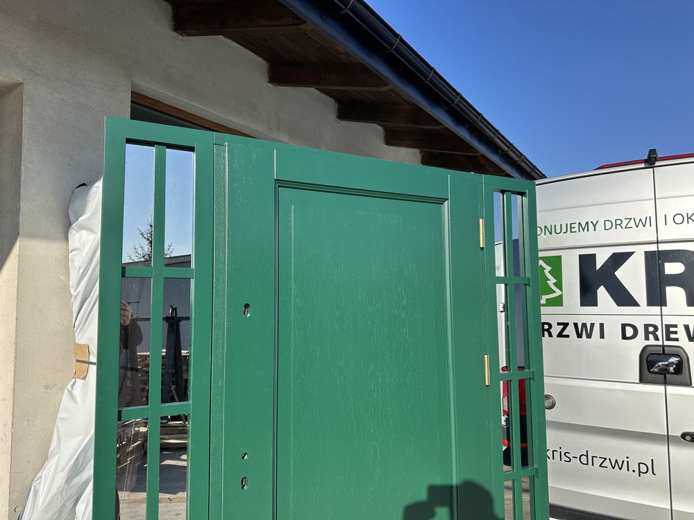 Drzwi zewnętrzne drewniane zielone z doświetlami Na Wymiar CAŁA POLSKA