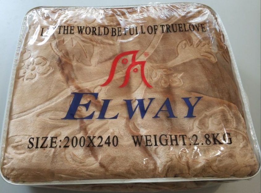 Дуже круті пледи пресовані, акрилові, стрижені. Elway 200x240. 2,8 кг.