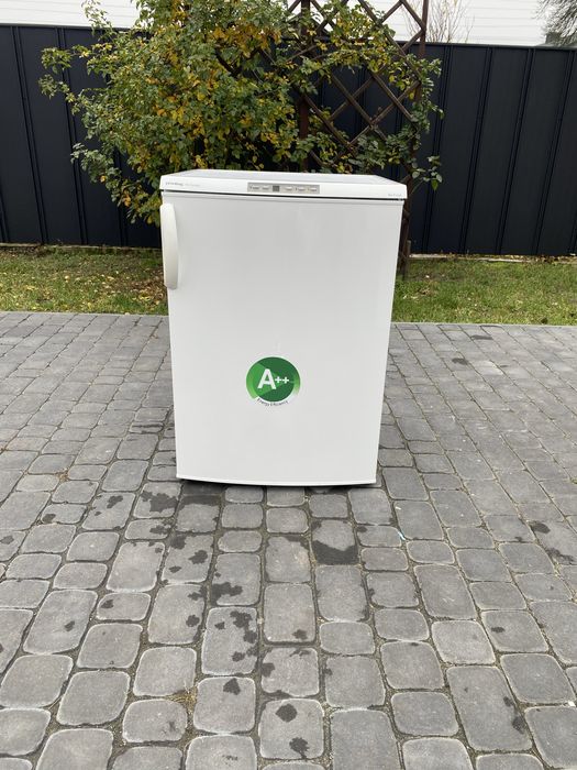 Морозильна камера Privileg