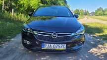 Opel Astra Sports Tourer-WARTO