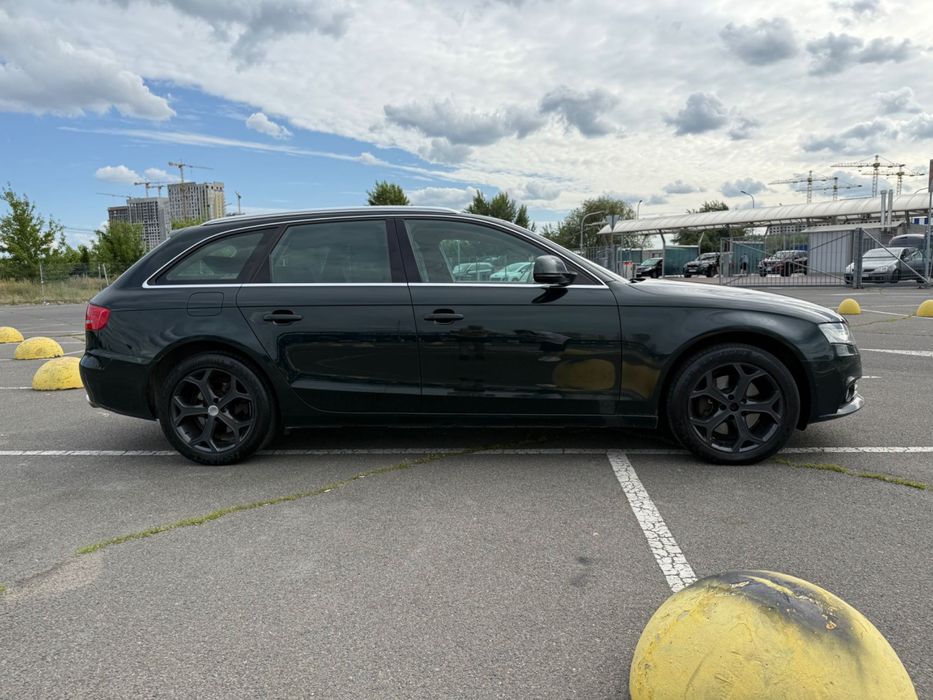 Audi a4 у кузові b8