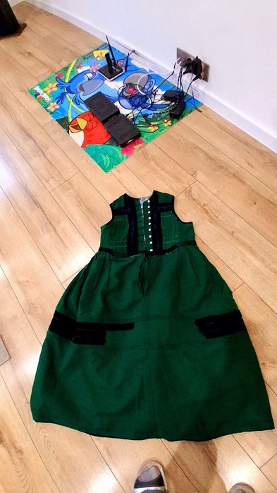 Sukienka ludowa bardzo ładna z prl