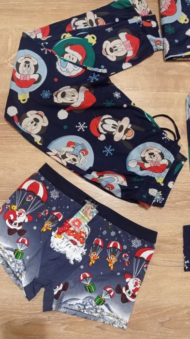 Піжіма Міккі нова. Дісней розмір L . Бавовна. унісекс.