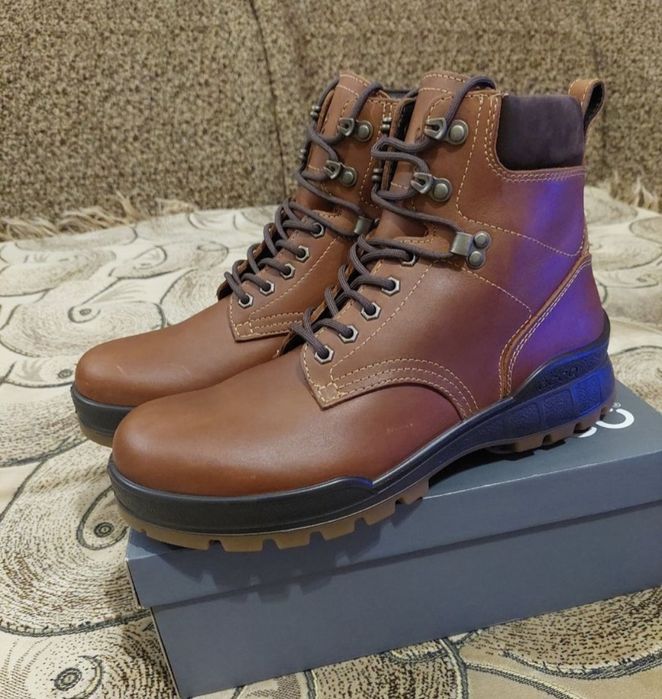 Чоловічі черевики ECCO Track 25 Low. 42,45 розмір. Оригінал.