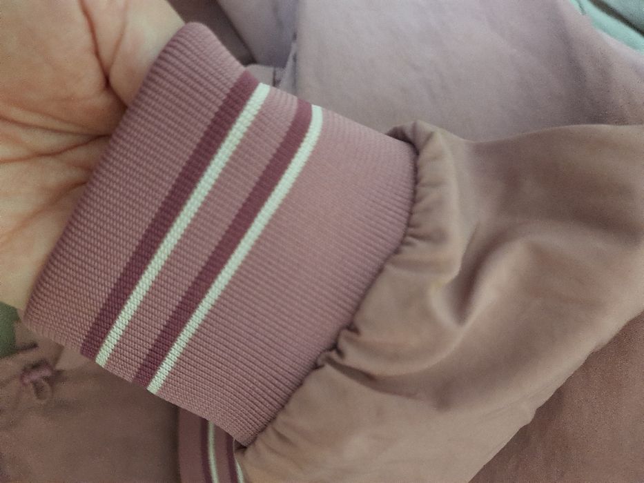 Костюм спортивний жіночій