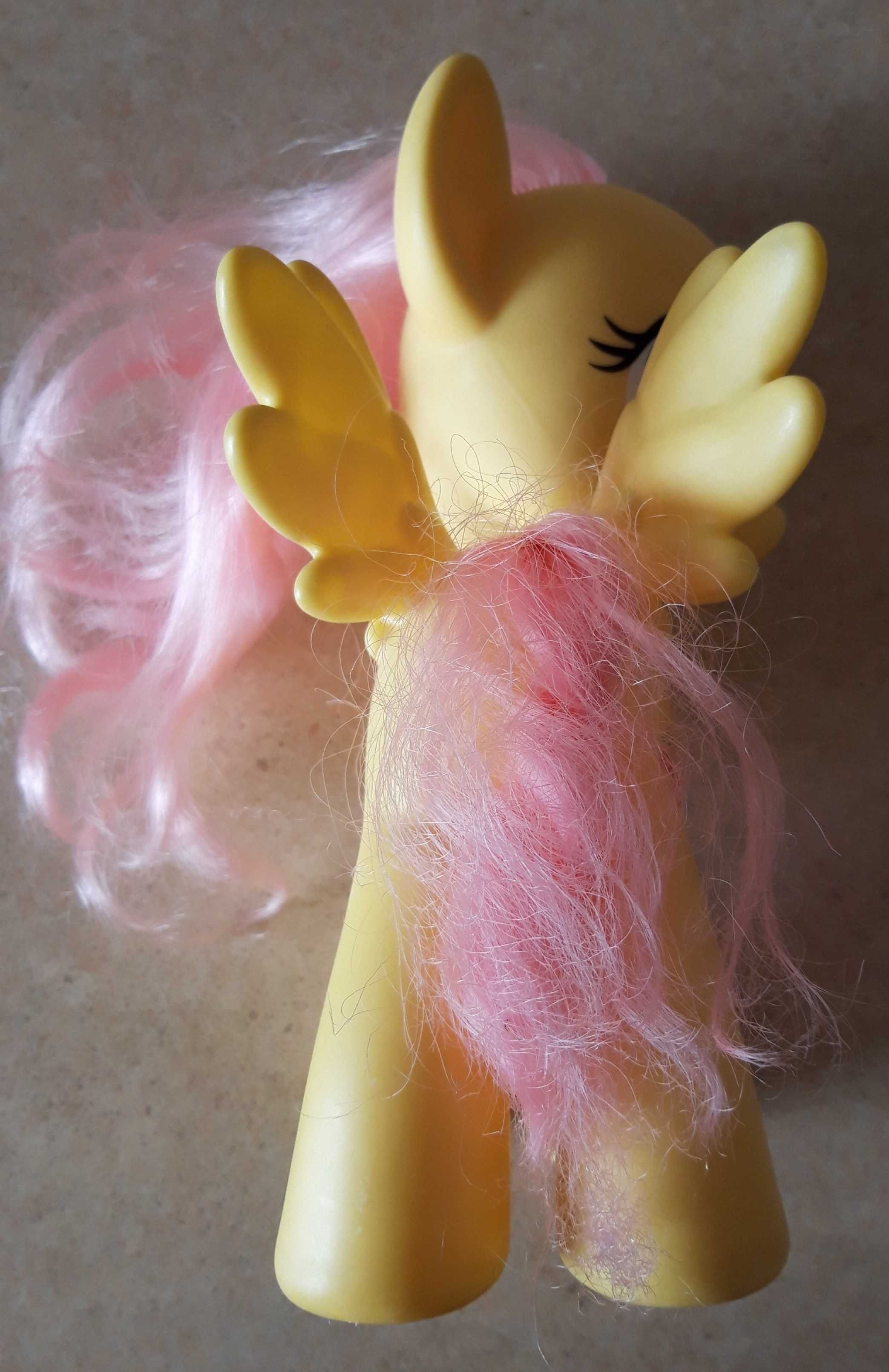 My Little Pony kucyk DUŻY 21 cm Fluttershy