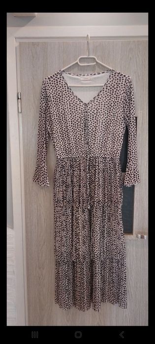 Piękna sukienka Reserved